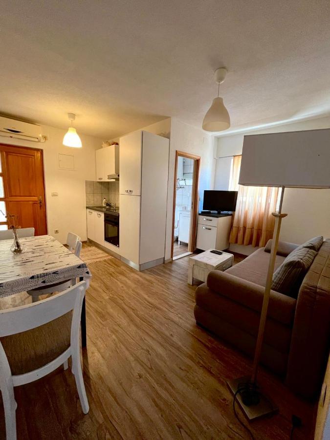 Villa Anita Sobra Buitenkant foto